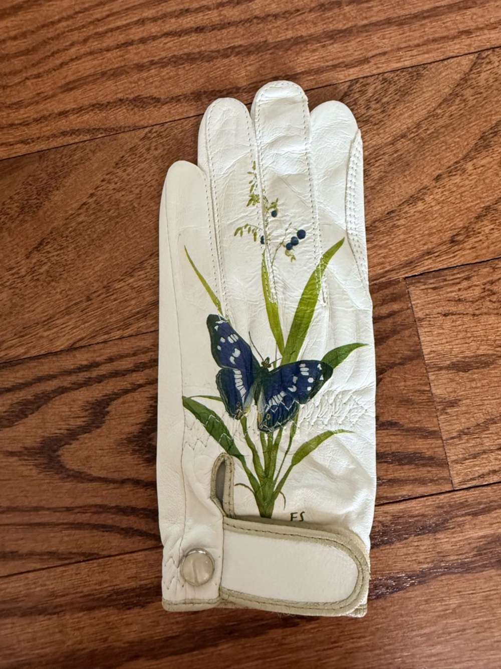 Fairway Skins Co. Floral Butterfly Golf Glove - New Perfect for Masters Augusta